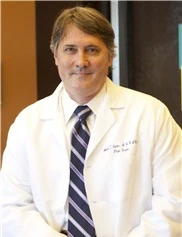 Michael Sundine board-certified labiaplasty surgeon