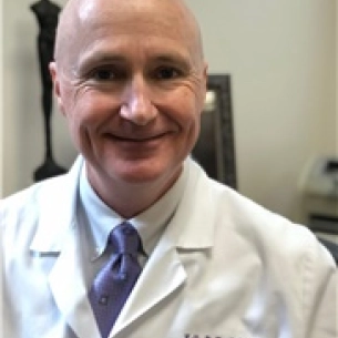 Kelly Kunkel board-certified labiaplasty surgeon