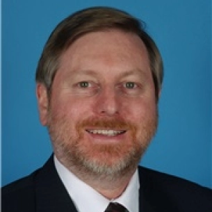 Bryan Michelow board-certified labiaplasty surgeon