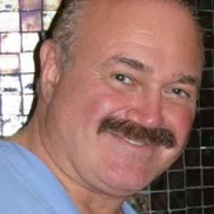 Brandon Kallman board-certified labiaplasty surgeon