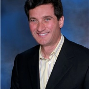 Andrew Giacobbe board-certified labiaplasty surgeon