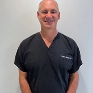 Travis Holcombe board-certified labiaplasty surgeon