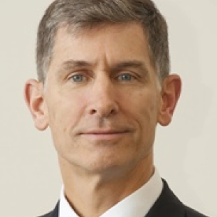 Steven Bonawitz board-certified labiaplasty surgeon