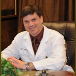 John Lindsey board-certified labiaplasty surgeon