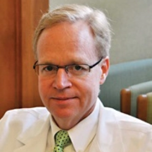 Luke Curtsinger board-certified labiaplasty surgeon