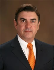 Edward Ricciardelli board-certified labiaplasty surgeon