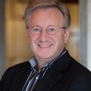 Jeffrey Wagner board-certified labiaplasty surgeon