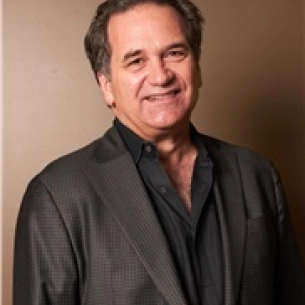 Ronald Lohner board-certified labiaplasty surgeon