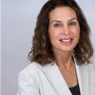 Marisa Lawrence board-certified labiaplasty surgeon