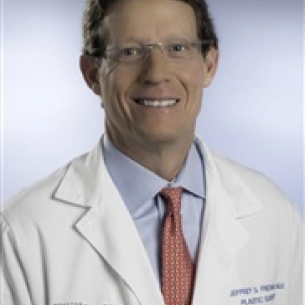 Jeffrey Friedman board-certified labiaplasty surgeon