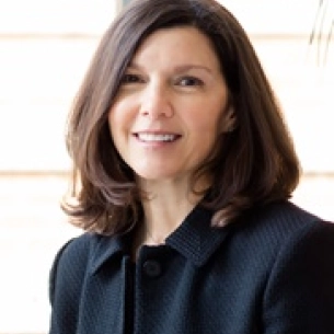 Kerry Owens board-certified labiaplasty surgeon