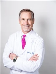 Thomas Hubbard board-certified labiaplasty surgeon
