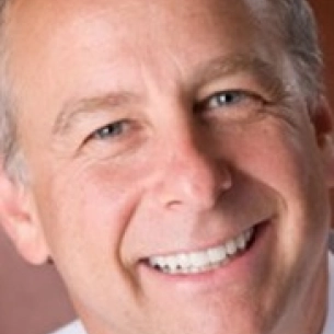 Mark Pinsky board-certified labiaplasty surgeon