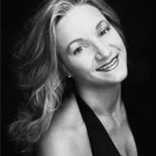 Kimberly Short board-certified labiaplasty surgeon