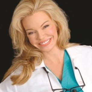 Kimberly Henry board-certified labiaplasty surgeon
