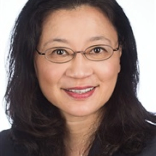 Lilly Chen board-certified labiaplasty surgeon