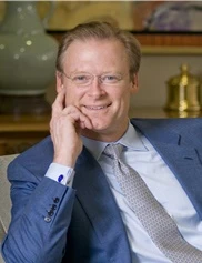 Henry Mentz board-certified labiaplasty surgeon