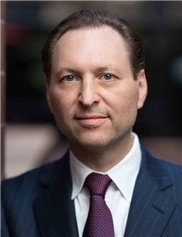 Saul Berger board-certified labiaplasty surgeon