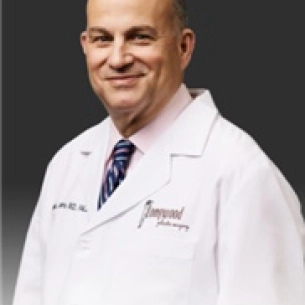 Donald Morris board-certified labiaplasty surgeon