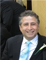 Ellis Tavin board-certified labiaplasty surgeon