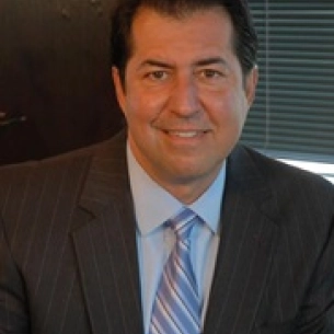 Frank Piro board-certified labiaplasty surgeon