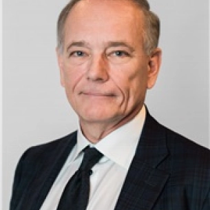 David Rigan board-certified labiaplasty surgeon