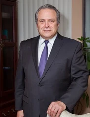 Patrick Felice board-certified labiaplasty surgeon