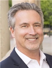 Denton Watumull board-certified labiaplasty surgeon
