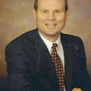 Marcus Peterson board-certified labiaplasty surgeon