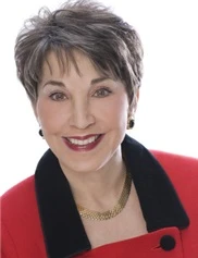 Vivian Hernandez board-certified labiaplasty surgeon