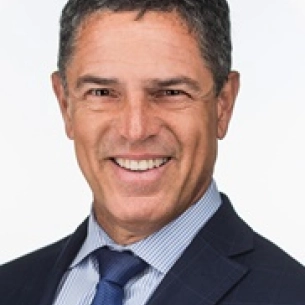Athleo Cambre board-certified labiaplasty surgeon