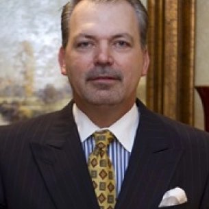 Steven Smith board-certified labiaplasty surgeon