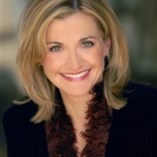 Stacey Folk board-certified labiaplasty surgeon