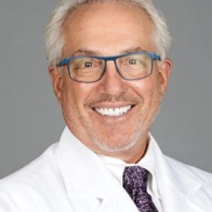 Nathan Leigh board-certified labiaplasty surgeon