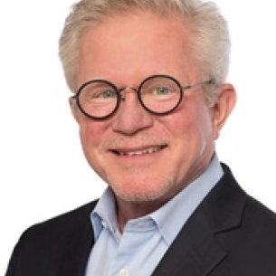 Bruce Van Natta board-certified labiaplasty surgeon