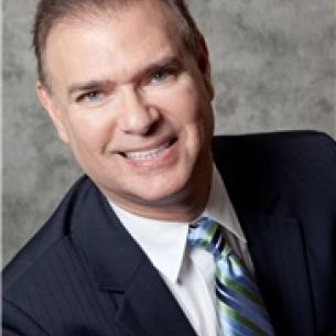 Allen Rosen board-certified labiaplasty surgeon