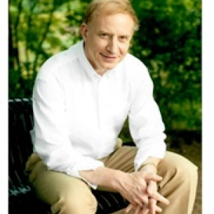 Mark Jones board-certified labiaplasty surgeon