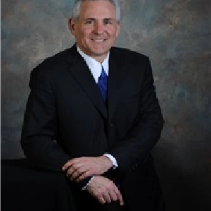 Mark Manstein board-certified labiaplasty surgeon