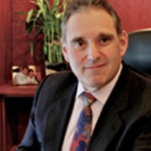 Joel Studin board-certified labiaplasty surgeon