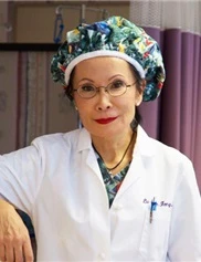 Lu-Jean Feng board-certified labiaplasty surgeon