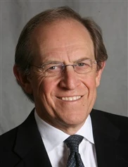 Leonard Miller board-certified labiaplasty surgeon