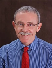 Robert Anderson board-certified labiaplasty surgeon