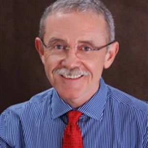 Robert Anderson board-certified labiaplasty surgeon