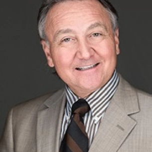 Richard Greco board-certified labiaplasty surgeon