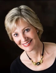 Ruth Hillelson board-certified labiaplasty surgeon