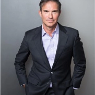 David Rapaport board-certified labiaplasty surgeon