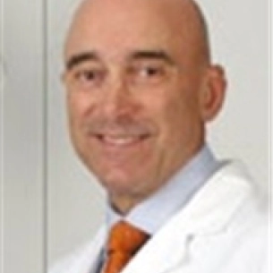 Theodore Diktaban board-certified labiaplasty surgeon