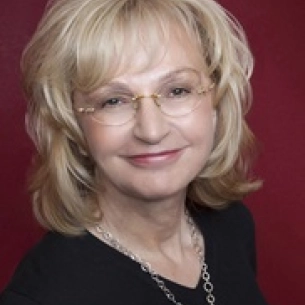 Mary Herte board-certified labiaplasty surgeon