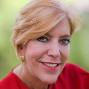Karen Singer board-certified labiaplasty surgeon