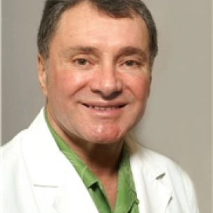 David Benvenuti board-certified labiaplasty surgeon